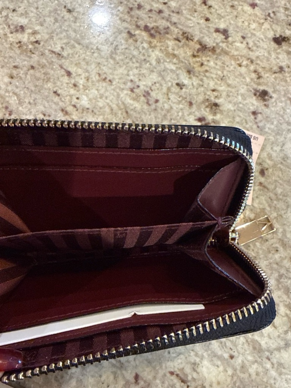 Victoria’s Secret Snake-Embossed Zip Wallet in Black and Taupe - Picture 2 of 4